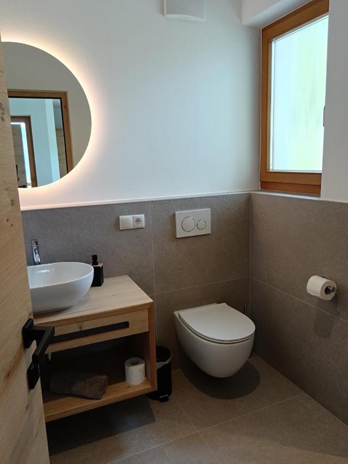 Plattenriegelhof Apartment *